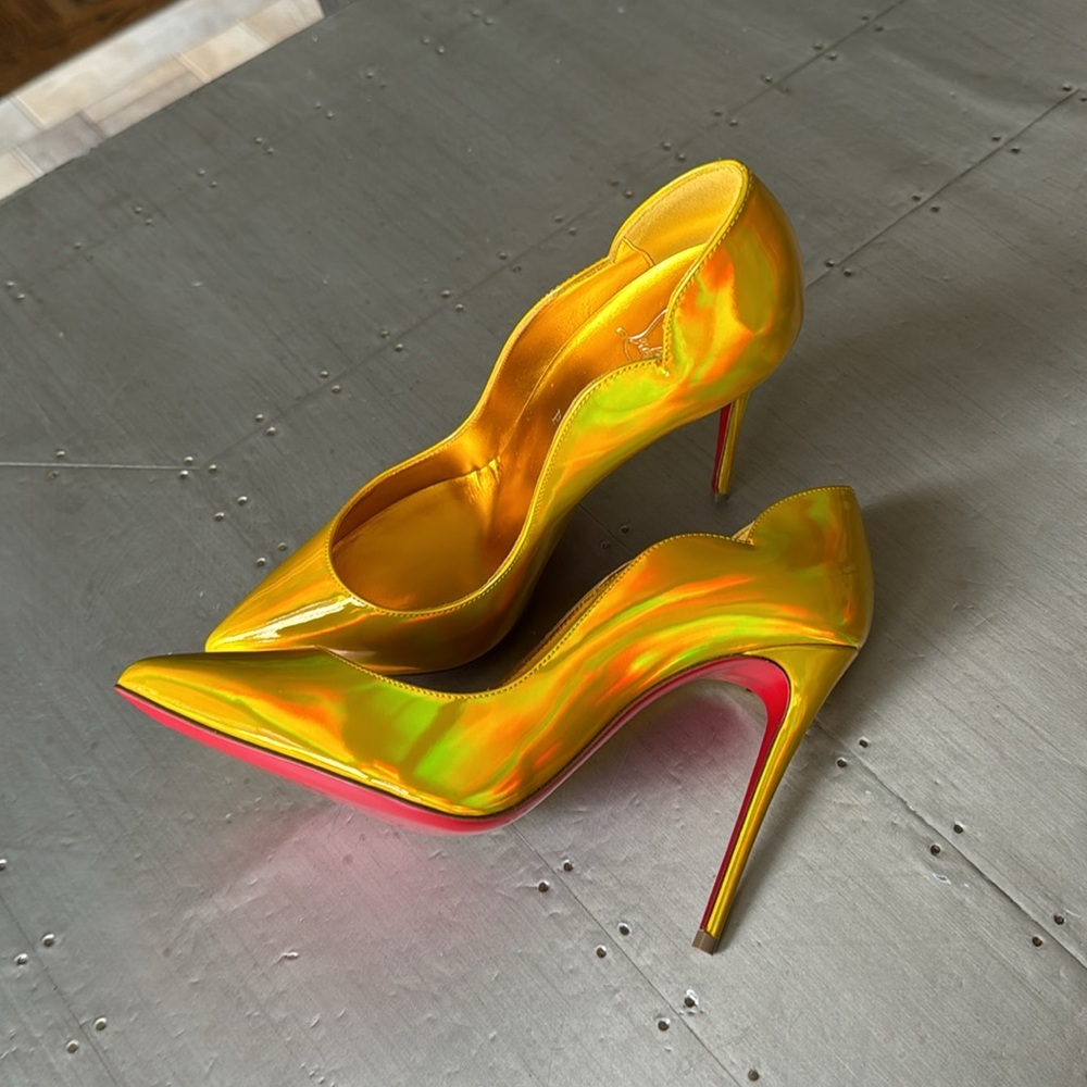 Christian Louboutin hot chick 100mm patent yellow metallic psychic sz 37 gold - Picture 5 of 12